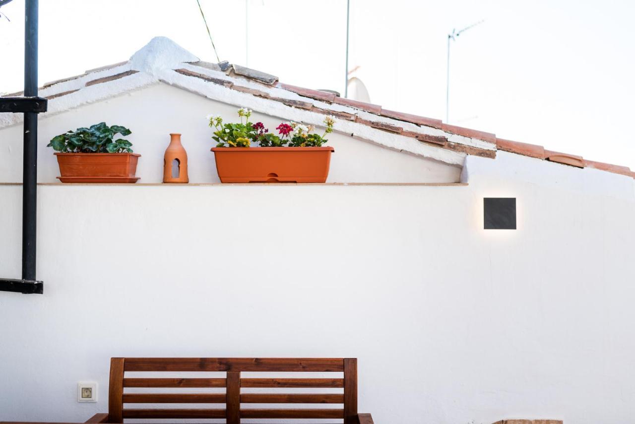 Ma&To Alhondiga Aparts Apartman Granada Kültér fotó
