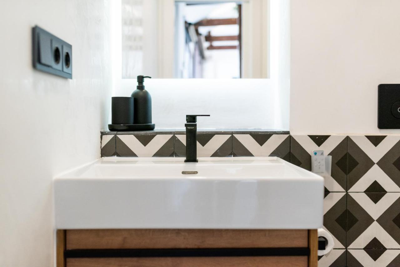 Ma&To Alhondiga Aparts Apartman Granada Kültér fotó