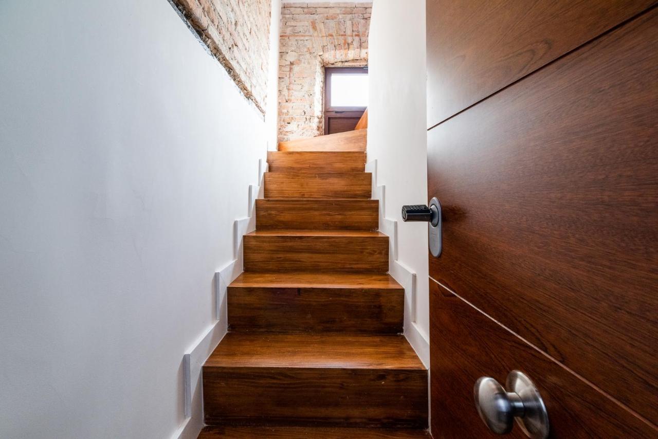 Ma&To Alhondiga Aparts Apartman Granada Kültér fotó